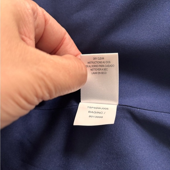 Tahari Blue and White Pinstripe Blazer - Picture 9 of 9